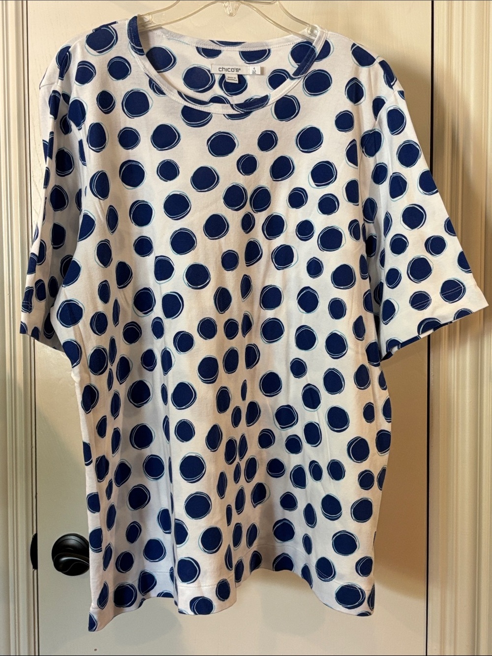 Chico's White Short Sleeve Tee with Navy Polka Dots